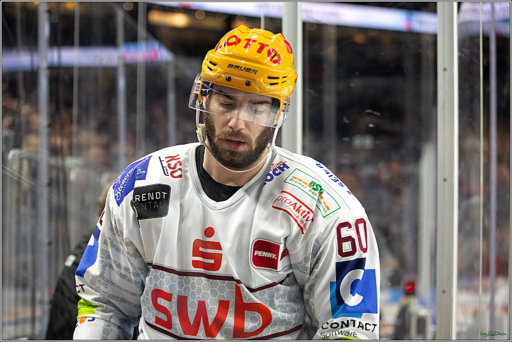 PENNY DEL; Koelner Haie- Fishtown Pinguins Bremerhaven; Koeln, 23.11.2021